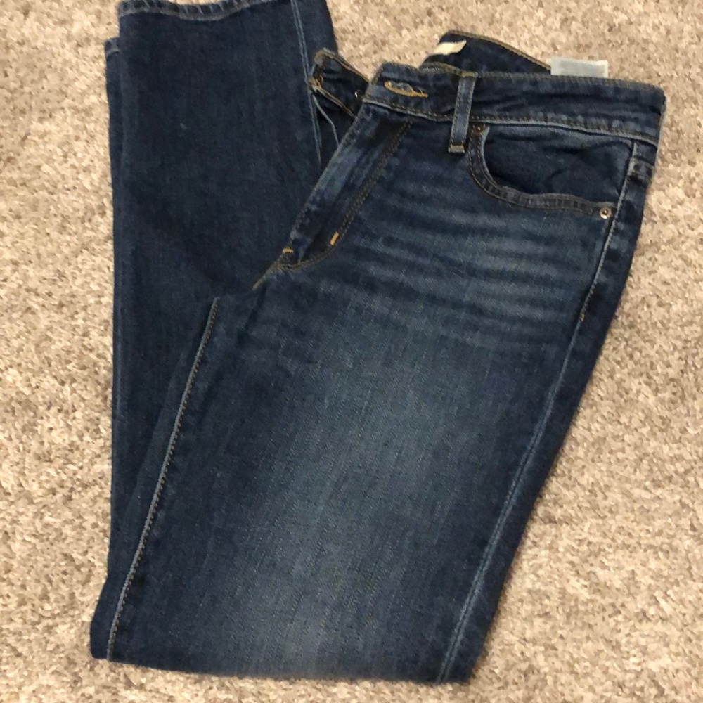 Levi dark blue jeans